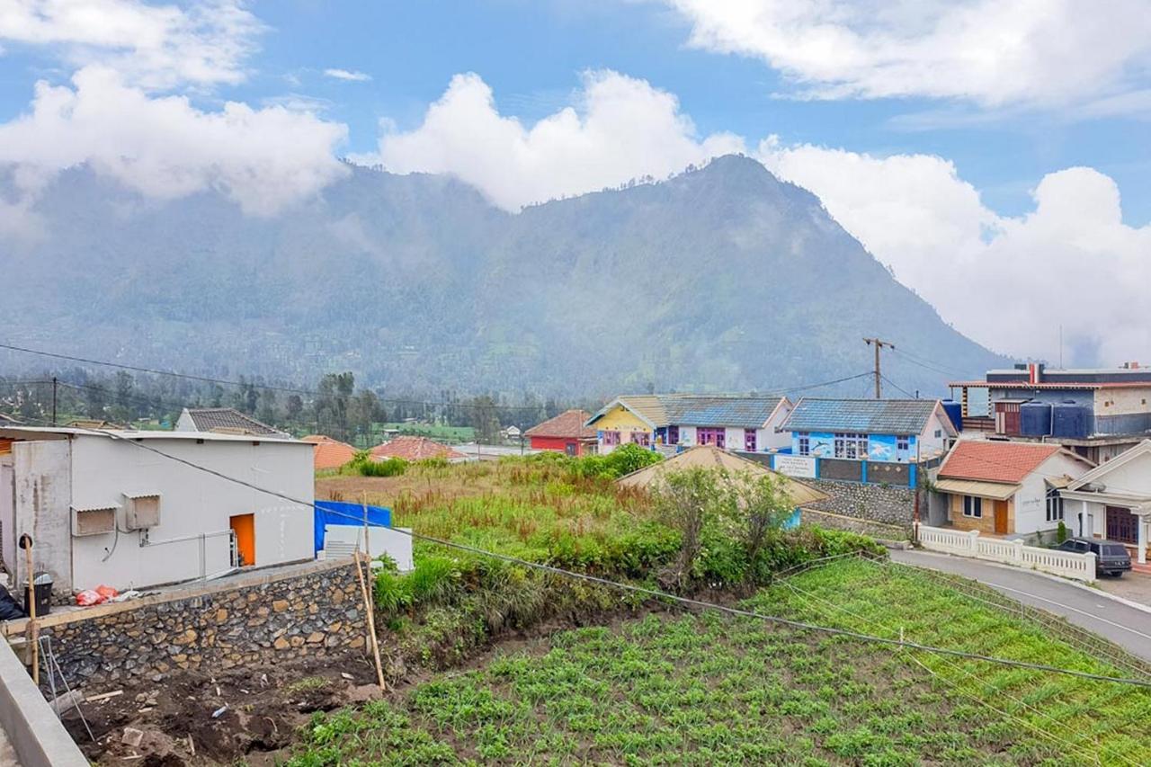 Tengger Indah Bromo Homestay at Desa Wisata Bromo Probolinggo Exterior foto